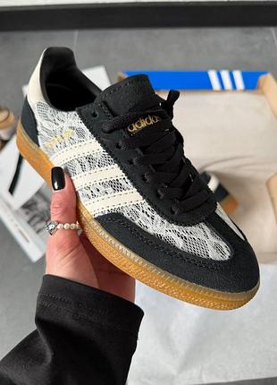 Кросівки adidas spezial