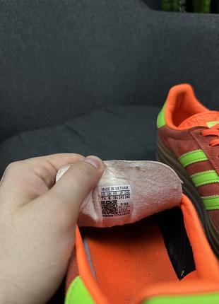 Кросівки унісекс adidas originals gazelle bold orange h06126