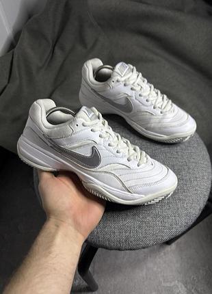 Кросівки nike court lite 40 25.5 спортивні кросівки тенісні оригінал