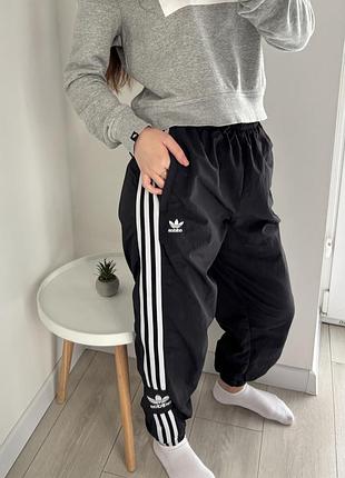 Спортивні штани adidas , оригінал