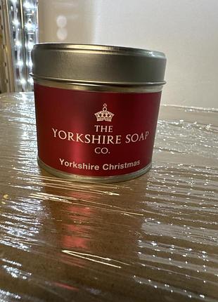 Свічка від the yorkshire soap company