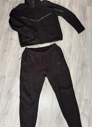 Nike sportswear tech оригинал мужской черный костюм joggers,штаны+кофта на змейке с капюшоном,худи найк. nike оригінальний чорний спортивний костюм
