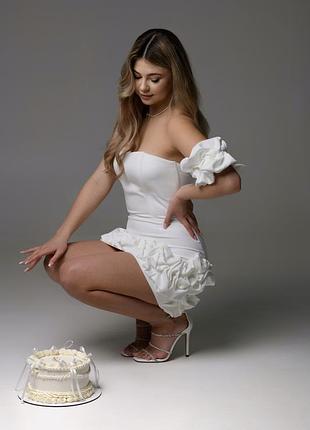 Сукня біла, s