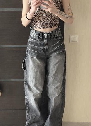 Bershka джинси 32-34р