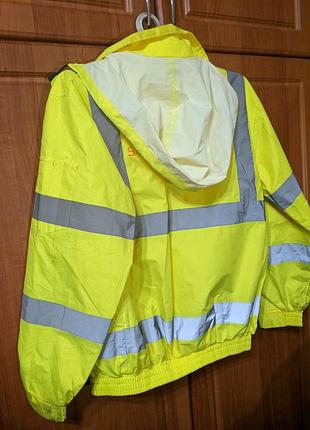 Светоотражающая куртка-ветровка sainsbury's hi-vis бомбер / светоотражающая куртка-ветровка 10