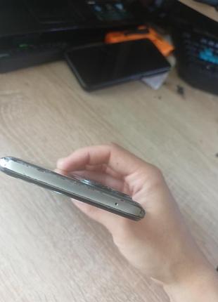 Realme 8 6/128 4g rm3085 7