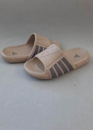 Шльопки gipanis