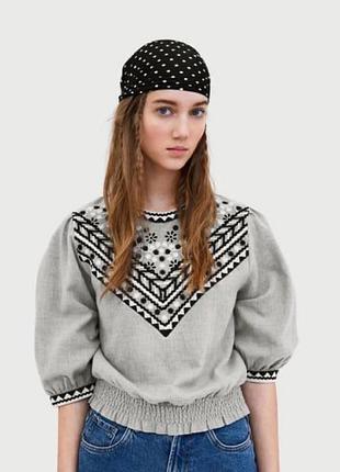 Блуза з вишивкою жіноча zara розмір l сірого кольору