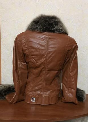 Кожаная куртка осень/зима3 фото