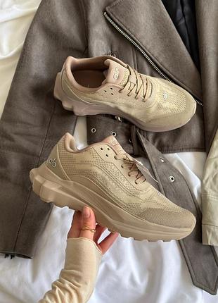 Жіночі кросівки alo yoga runner beige
