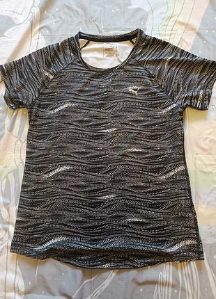 Женская футболка puma. размер l