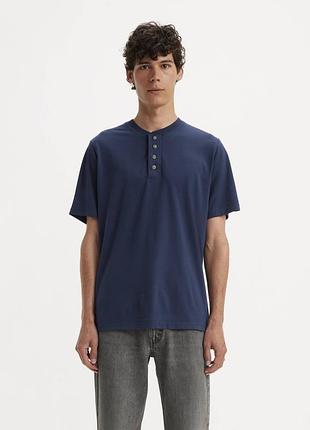 Чоловіча футболка levi's з ґудзиками