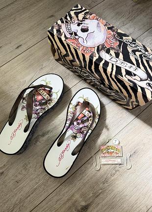 Вʼєтнамки ed hardy з культової серії «love kills slowly» у повному комплекті з коробкою.
