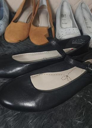 Clarks, uk7.5 41.5p шкіряні балетки мері джейн
стартова ціна
