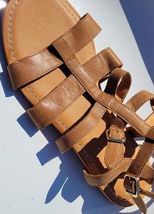 Оригинальные босоножки ugg с ремешками 11