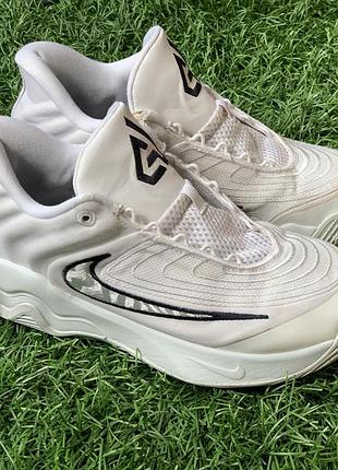 Мужские кроссовки nike giannis immortality 4 2