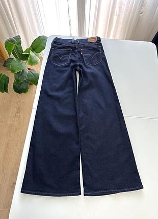 Темно-сині широкі джинси levi’s 318™ shaping wide leg jeans 26-27 ( s) розміру