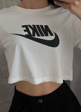 Жіночий топ nike