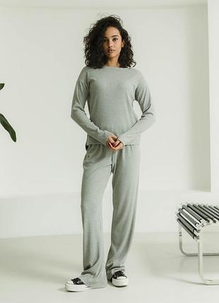 Костюм сірий у рубчик l-xl