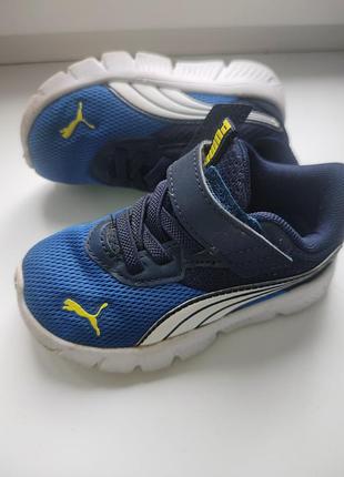 Детские кроссовки puma