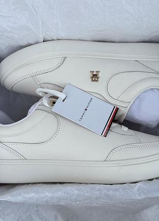 Женские кожаные кроссовки Tommy hilfiger оригинал