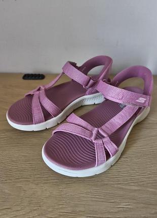 Босоніжки skechers