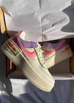 Бежеві шкіряні кросівки найк ейр форс жіночі рефлектив nike air force shadow double swoosh 37