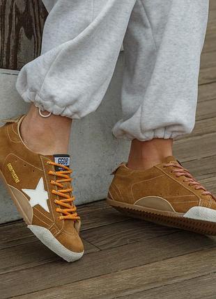 Жіночі кеди golden goose true star