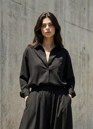 Рубашка с итальянской костюмки l-xl. черный