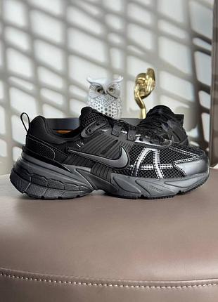 Жіночі кросівки  nike v2k run black metallic