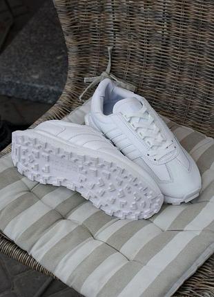 Белые кожаные кроссовки адидас ретропи adidas retropy e5 triple white 39