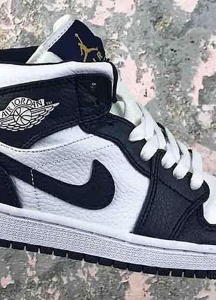 Кросівки сині джордан 1 ретро унісекс jordan 1 navy blue white 41