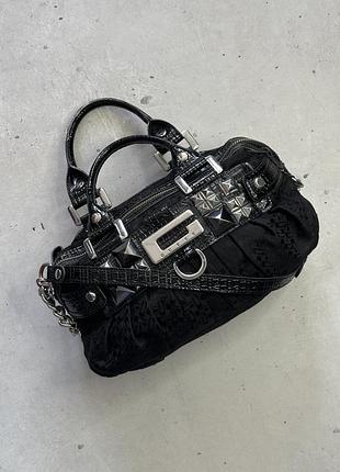 Guess punk belle y2k black studded baguette shoulder bag vintage original жіноча сумка y2k avant-garde luxury