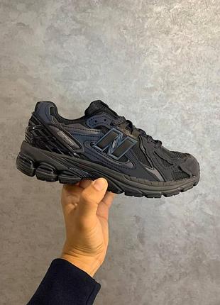 Черные кроссовки унисекс new balance 1906d black blue reflective х нью беланс 43