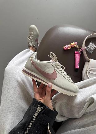 Женские бежевые кроссовки nike cortez beige х кортез 38