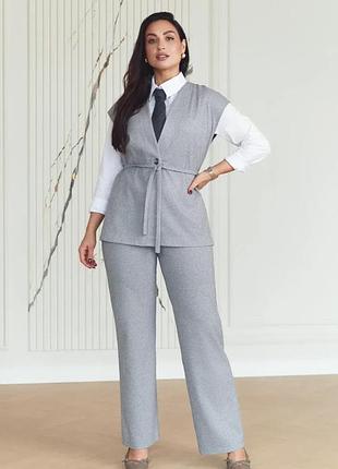 Костюм жилет с брюками l-xl. серый