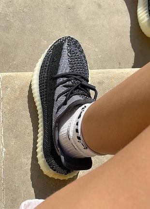 Чёрные кроссовки адидас изи буст 350 унисекс adidas yeezy boost 350 v2 asriel 37