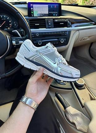 Сірі кросівки унісекс nike air zoom vomero 5 photon dust х вомеро 40