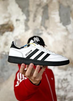 Белые кроссовки унисекс adidas spezial white black х адидас 43