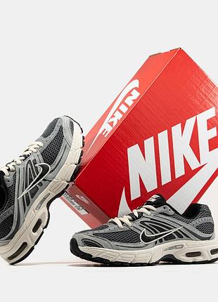 Nike air max moto 2k