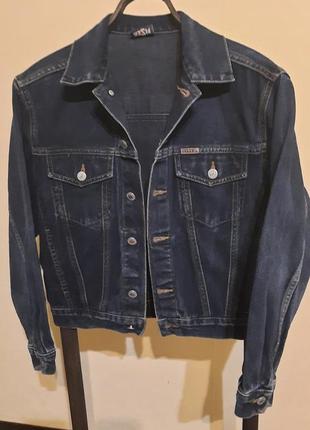 Джинсова куртка