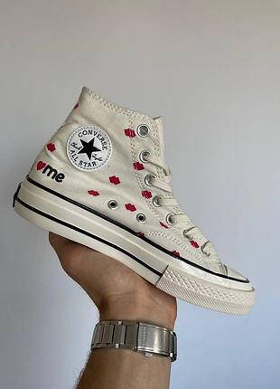 Женские бежевые кроссовки converse high chuck 70 embroidered lips white х конверс 38