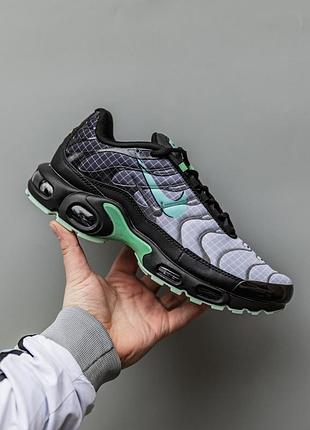 Мужские чёрные кроссовки nike air max tn plus black grey green х эйр макс тн 42