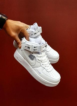 Белые кожаные высокие кроссовки найк эйр форс унисекс nike air force 1 07lv8 ultra high white 39