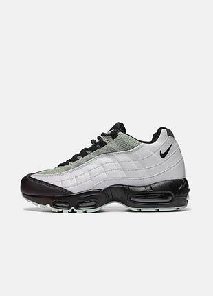 Чоловічі сірі кросівки nike air max 95 grey essential by you х ейр макс 45