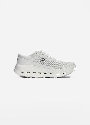 Белые кроссовки унисекс loewe on cloudtilt cloudrunner white х лойве 38