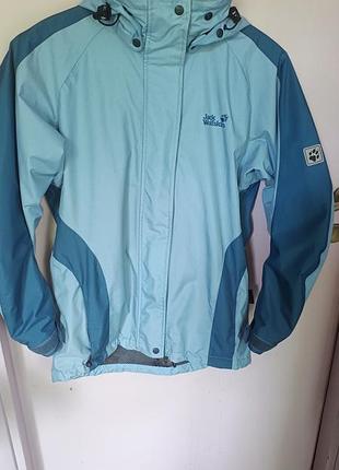 Ветрівка jack wolfskin