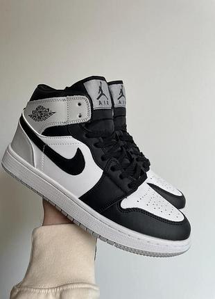 Мужские серые кроссовки nike air jordan 1 retro high grey white black х джордан 44