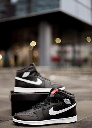 Мужские черные кроссовки nike air jordan 1 mid black white winter fur х джордан 43