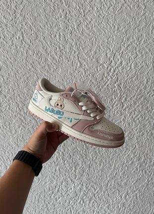 Жіночі бежеві кросівки nike air jordan 1 low travis scott labubu pink beige х джордан 37